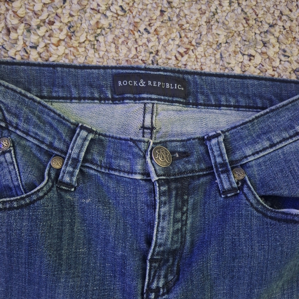 Rock & Republic jeans. Size 8 M. Blue